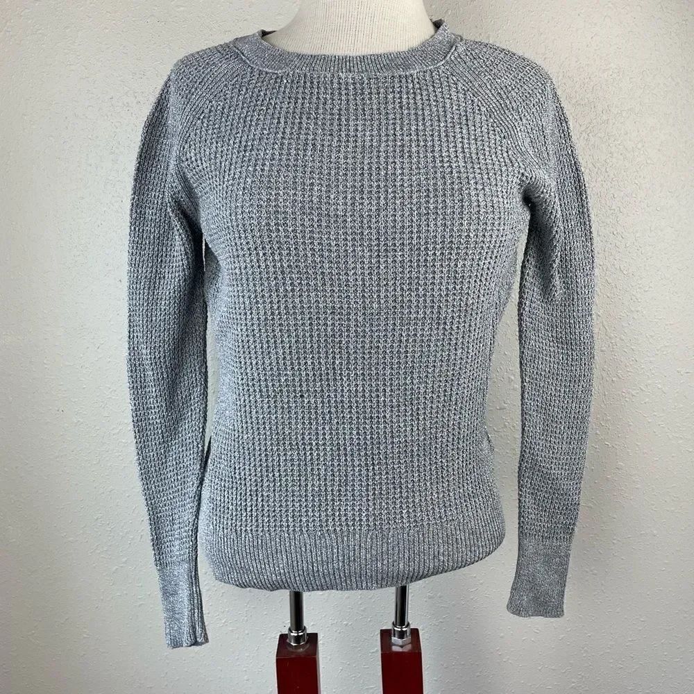 American Eagle Gray Crew Neck Sweater Size XS EUC